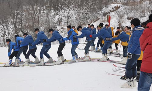 StormJet Snow Skiing to Welcome Spring Festival!