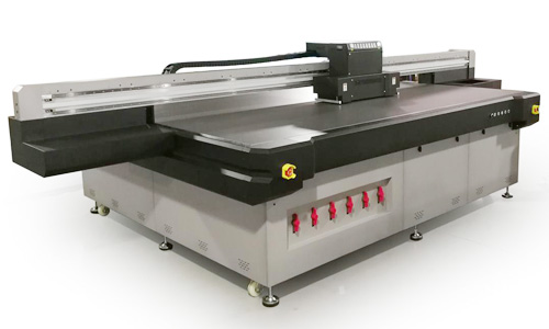 UV Flatbed Printer Hit the Printhead